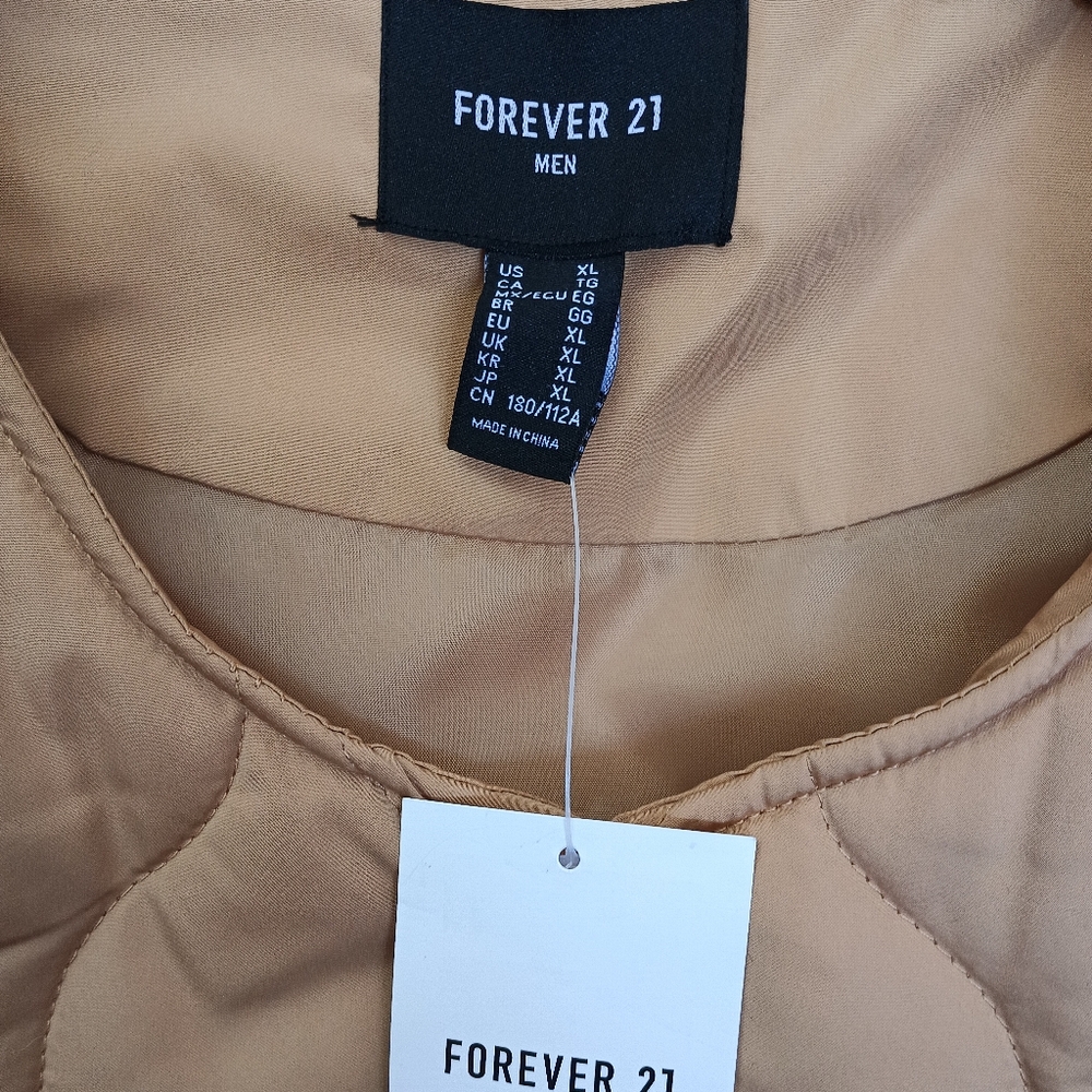 Forever 21 Tan Quilted Insulated Vest - Picture 3 of 3